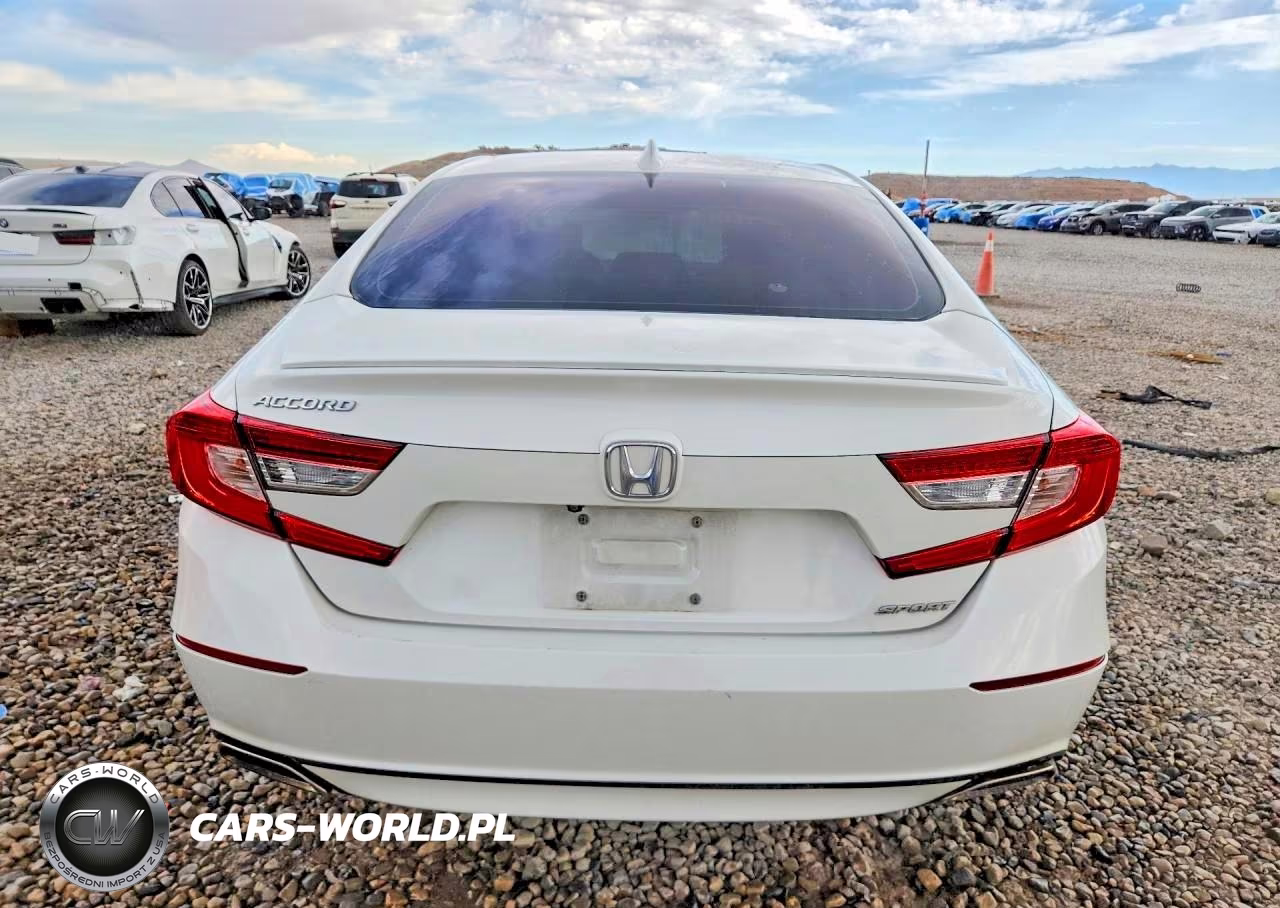 2018 Honda Accord Sport VIN:1HGCV1F30JA038539 - 6