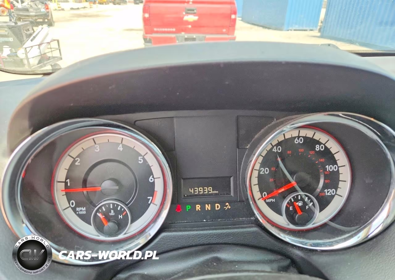 2015 Ram Cargo Van Tradesman Delivery Van VIN:2C4JRGAG8FR528527 - 9