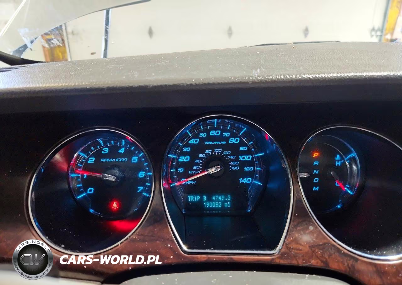 2010 Ford Taurus Limited VIN:1FAHP2FW5AG113883 - 9