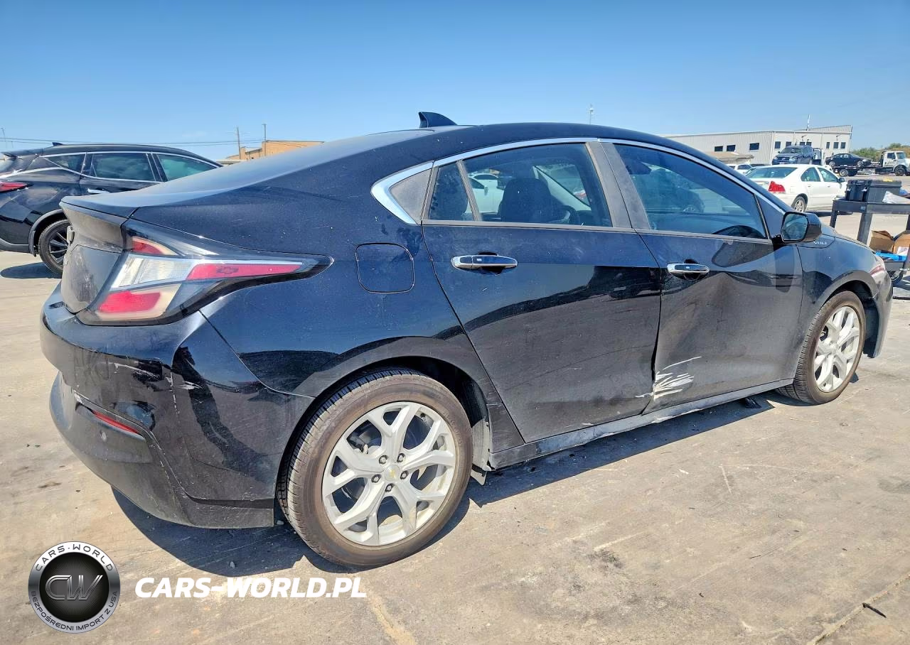 2018 Chevrolet Volt Premier VIN:1G1RB6S50JU154112 - 3