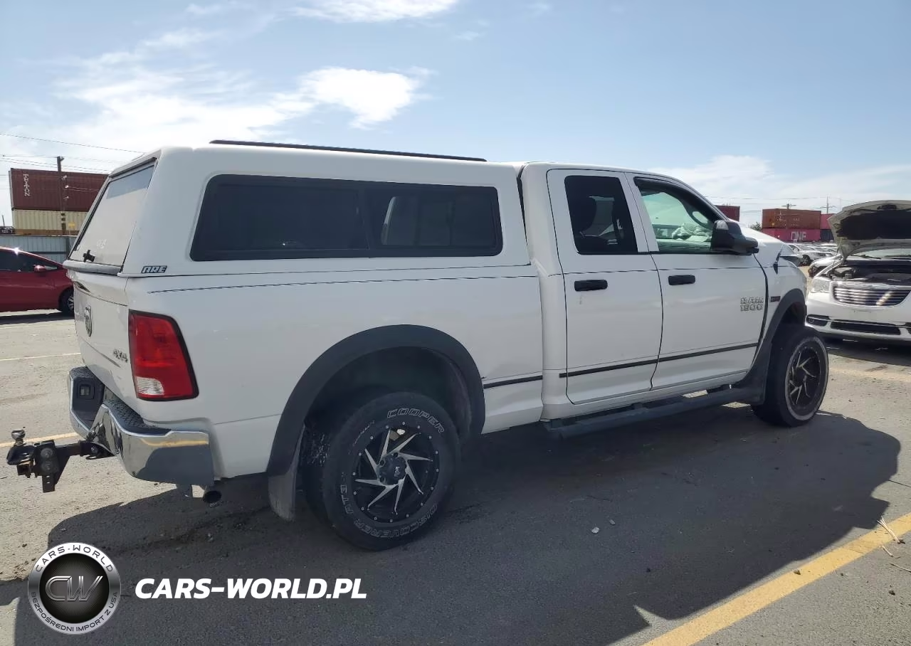 2018 Ram 1500 St VIN:1C6RR7FM1JS276345 - 3