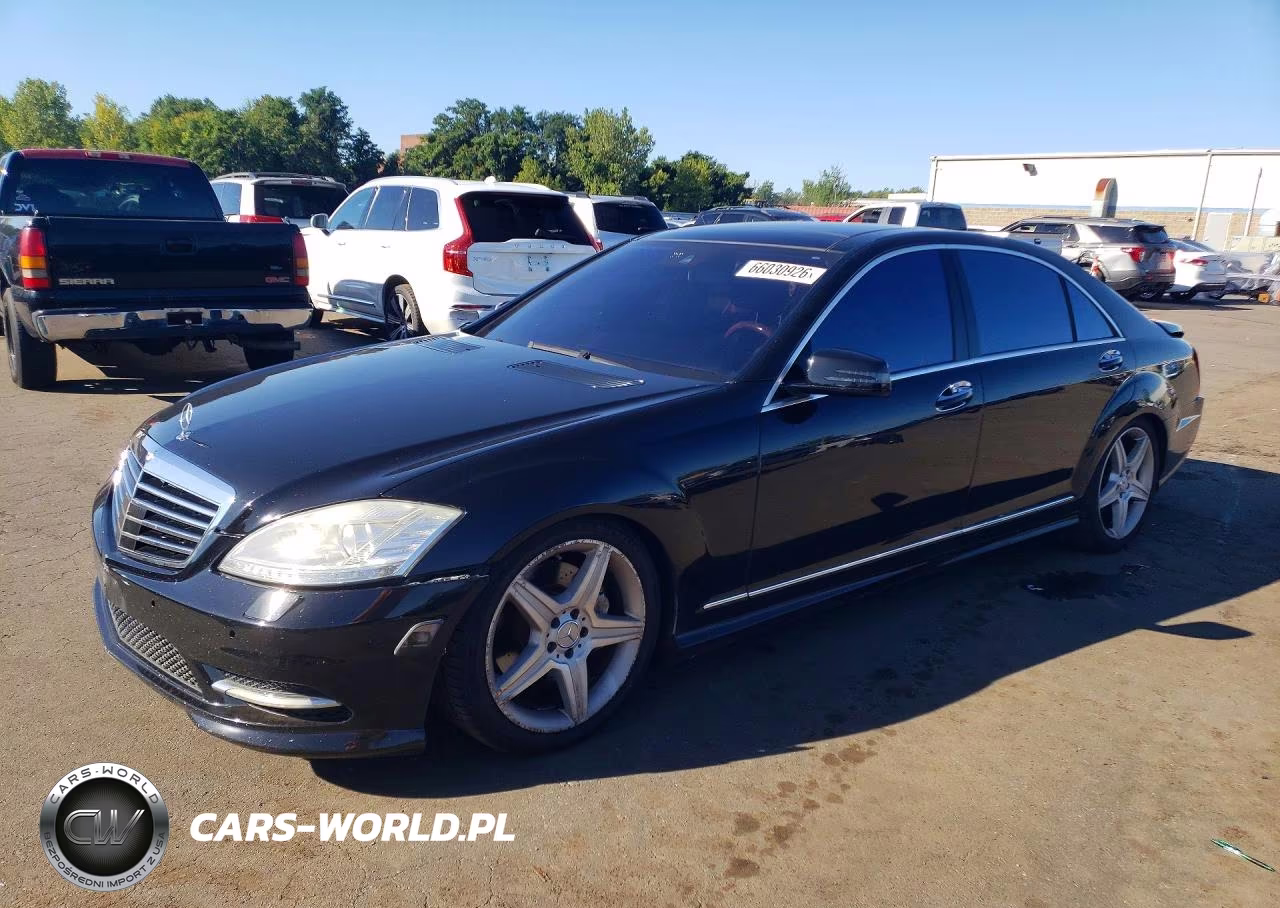 2011 Mercedes-Benz S 550 4Matic
