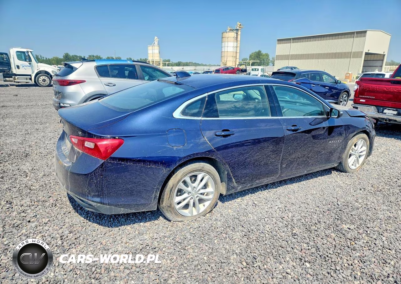 2018 Chevrolet Malibu Lt VIN:1G1ZD5ST1JF230315 - 3