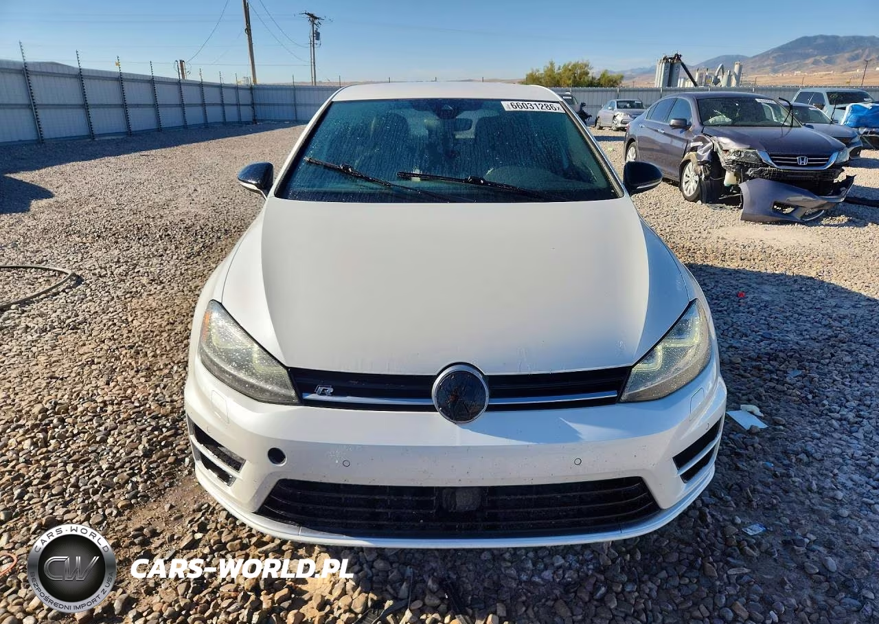 2017 Volkswagen Golf R VIN:WVWWF7AU0HW143008 - 5