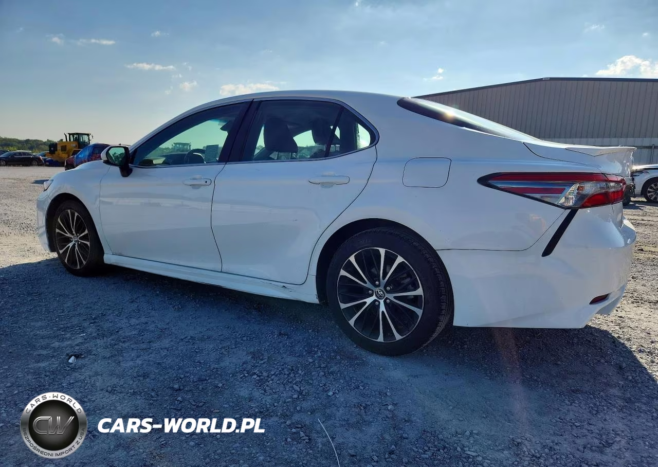 2018 Toyota Camry Se VIN:4T1B11HK2JU072888 - 2