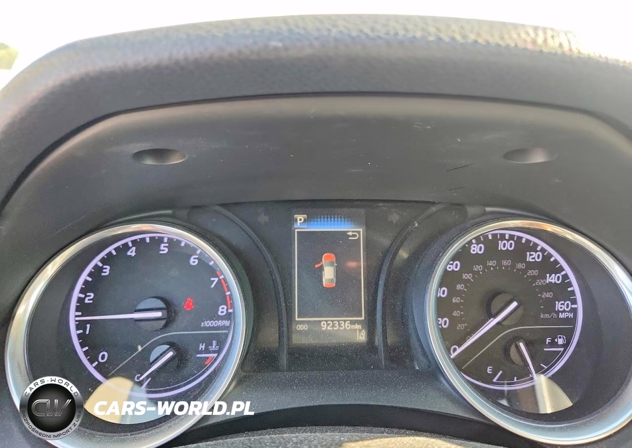 2018 Toyota Camry Se VIN:4T1B11HK2JU072888 - 9