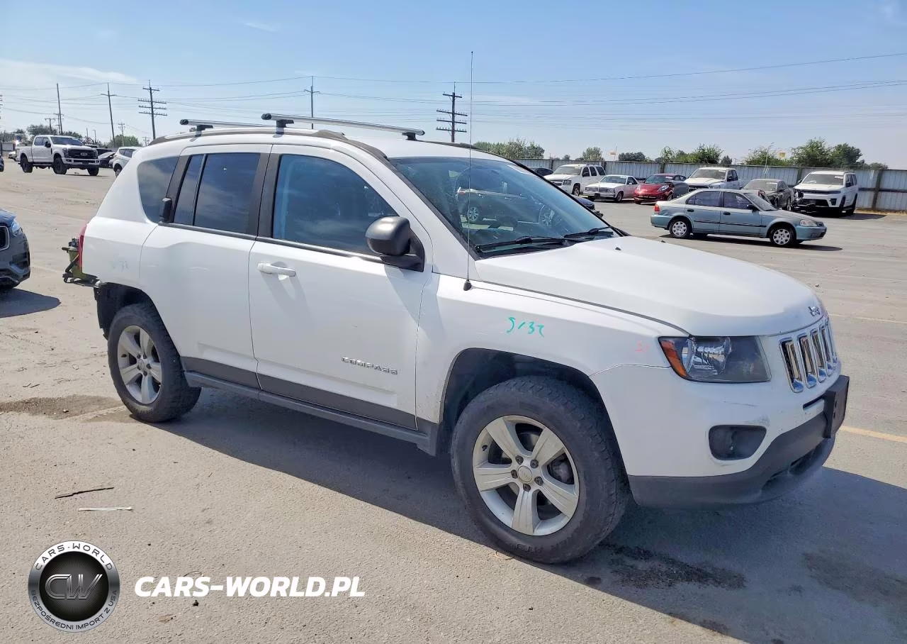 2016 Jeep Compass Sport VIN:1C4NJDBB6GD781067 - 4