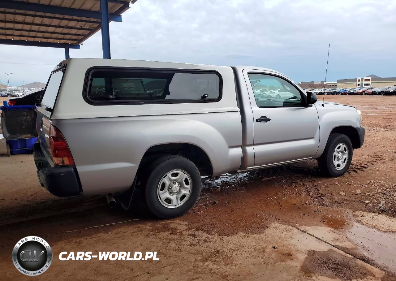 2014 Toyota Tacoma Base VIN:5TFNX4CN3EX038370 - 3