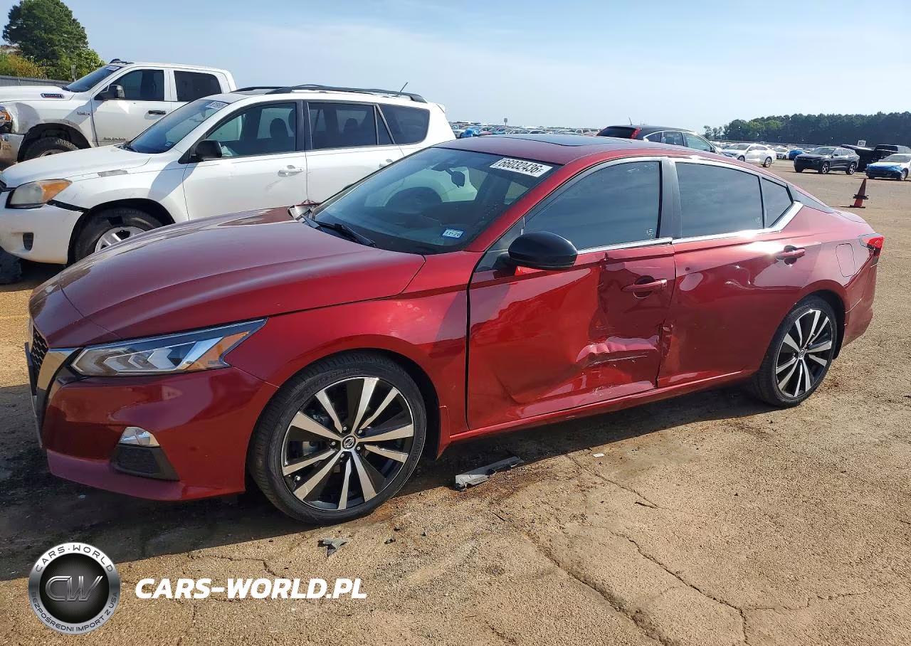 2021 Nissan Altima Sr