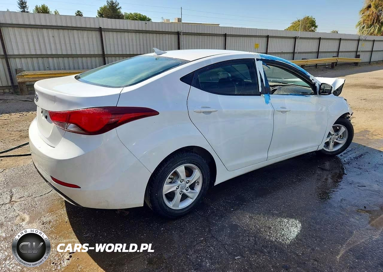 2015 Hyundai Elantra Se VIN:5NPDH4AEXFH642751 - 3