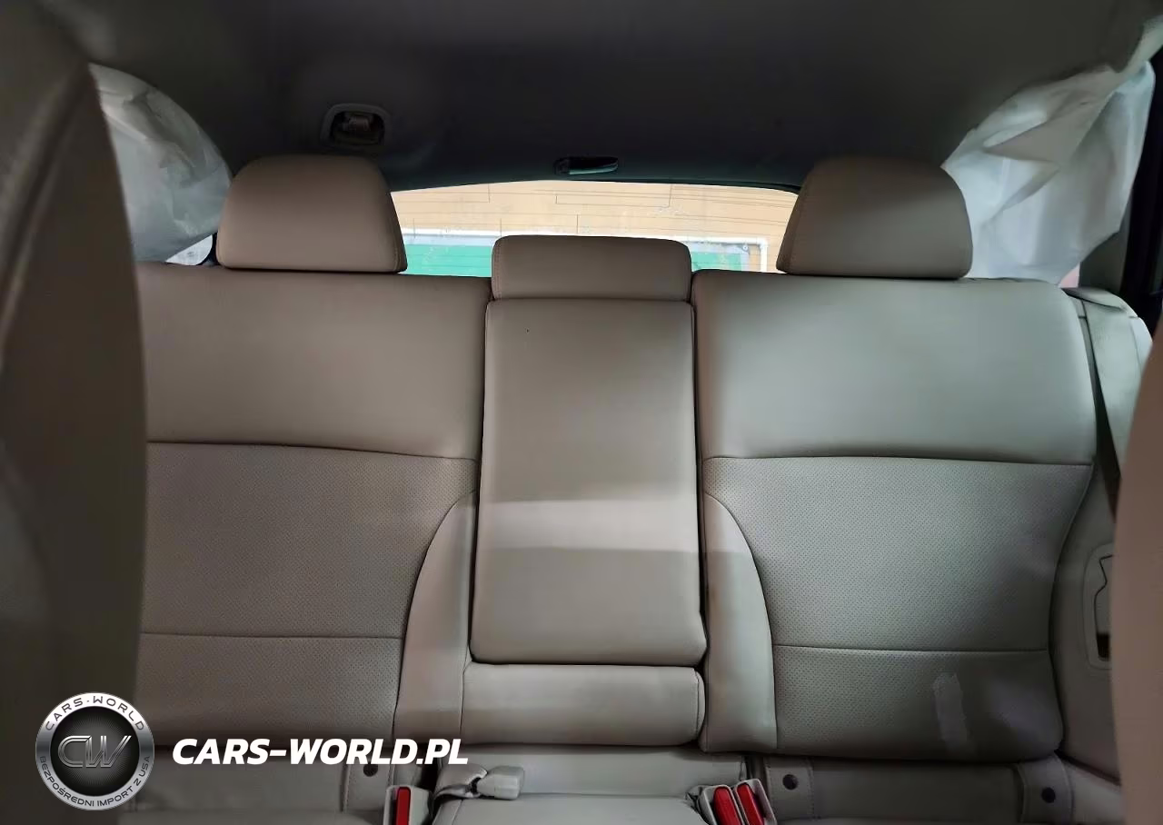 2017 Subaru Outback 2.5I Limited VIN:4S4BSANCXH3224216 - 10