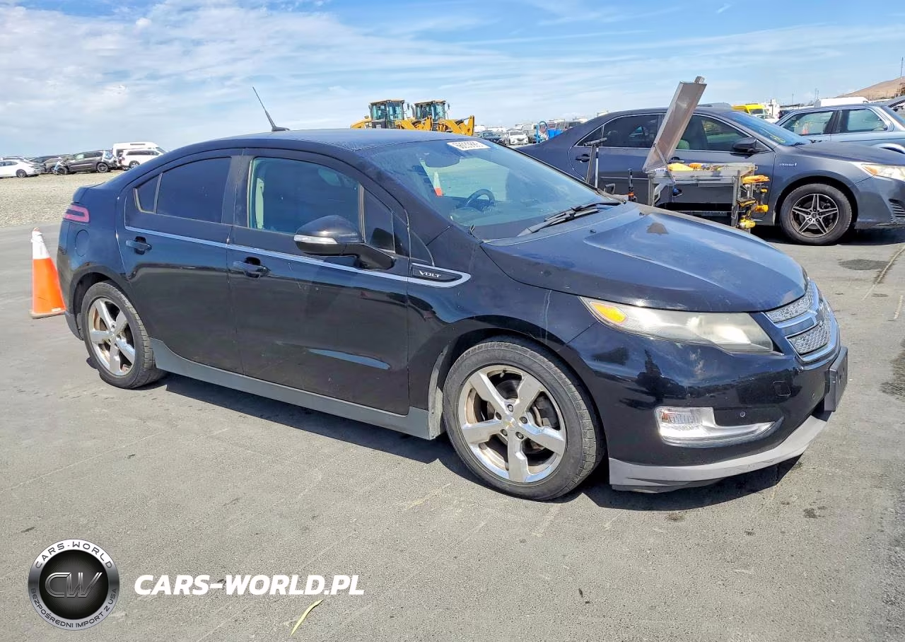 2011 Chevrolet Volt VIN:1G1RD6E46BU102482 - 4