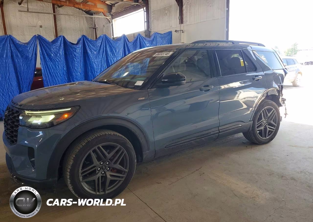 2025 Ford Explorer St-Line – zdjęcie 1 z 13