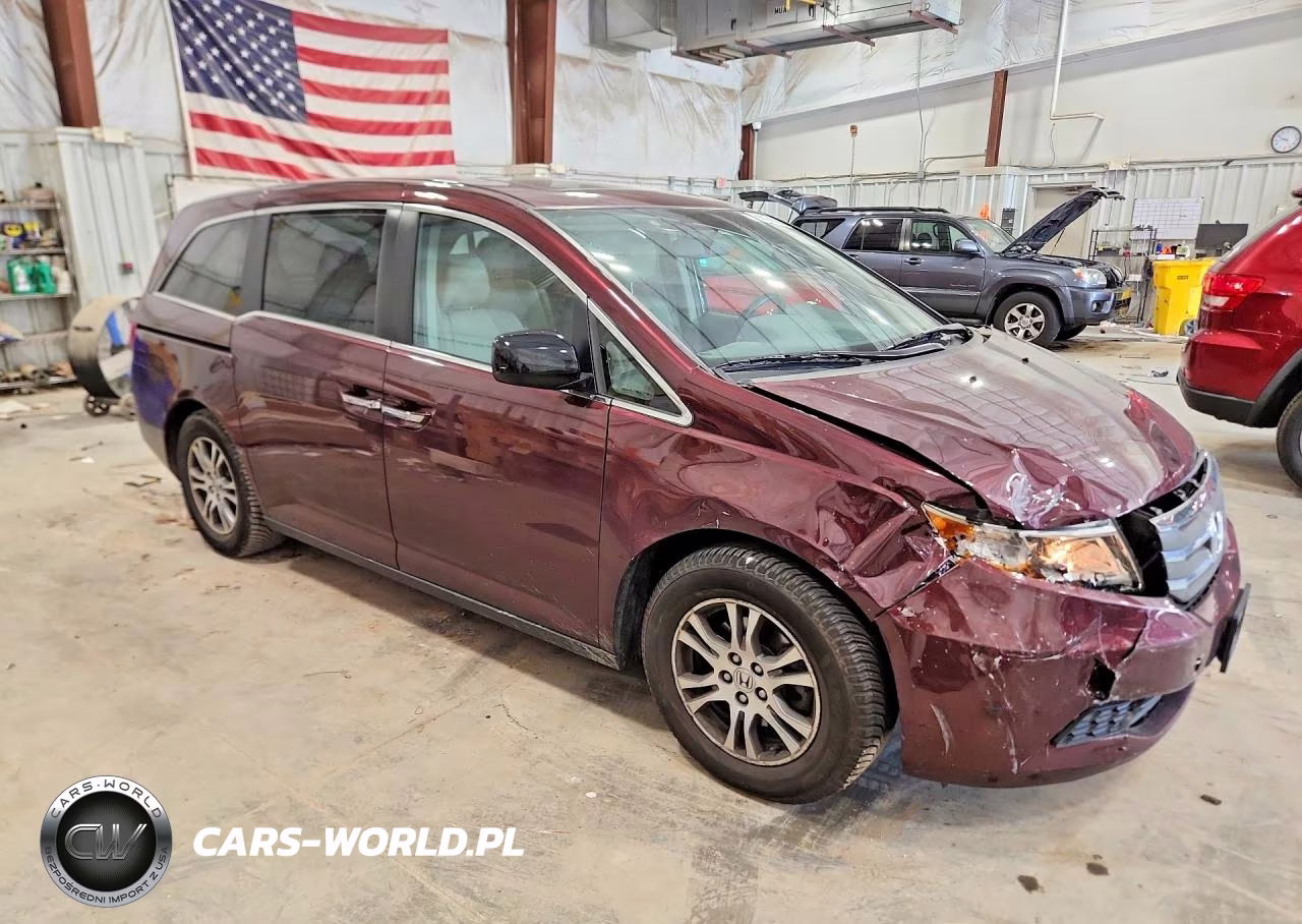 2013 Honda Odyssey Exl VIN:5FNRL5H69DB014720 - 4