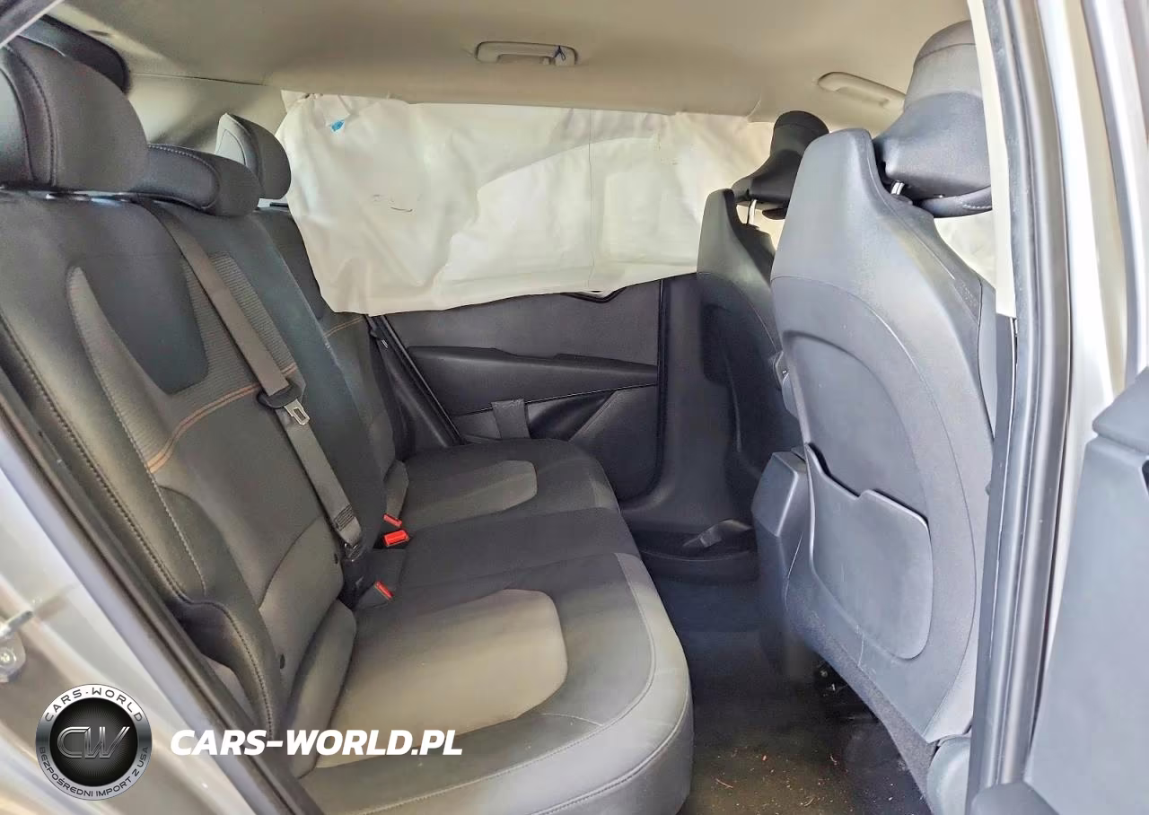 2023 Kia Niro Lx VIN:KNDCP3LE2P5065205 - 10