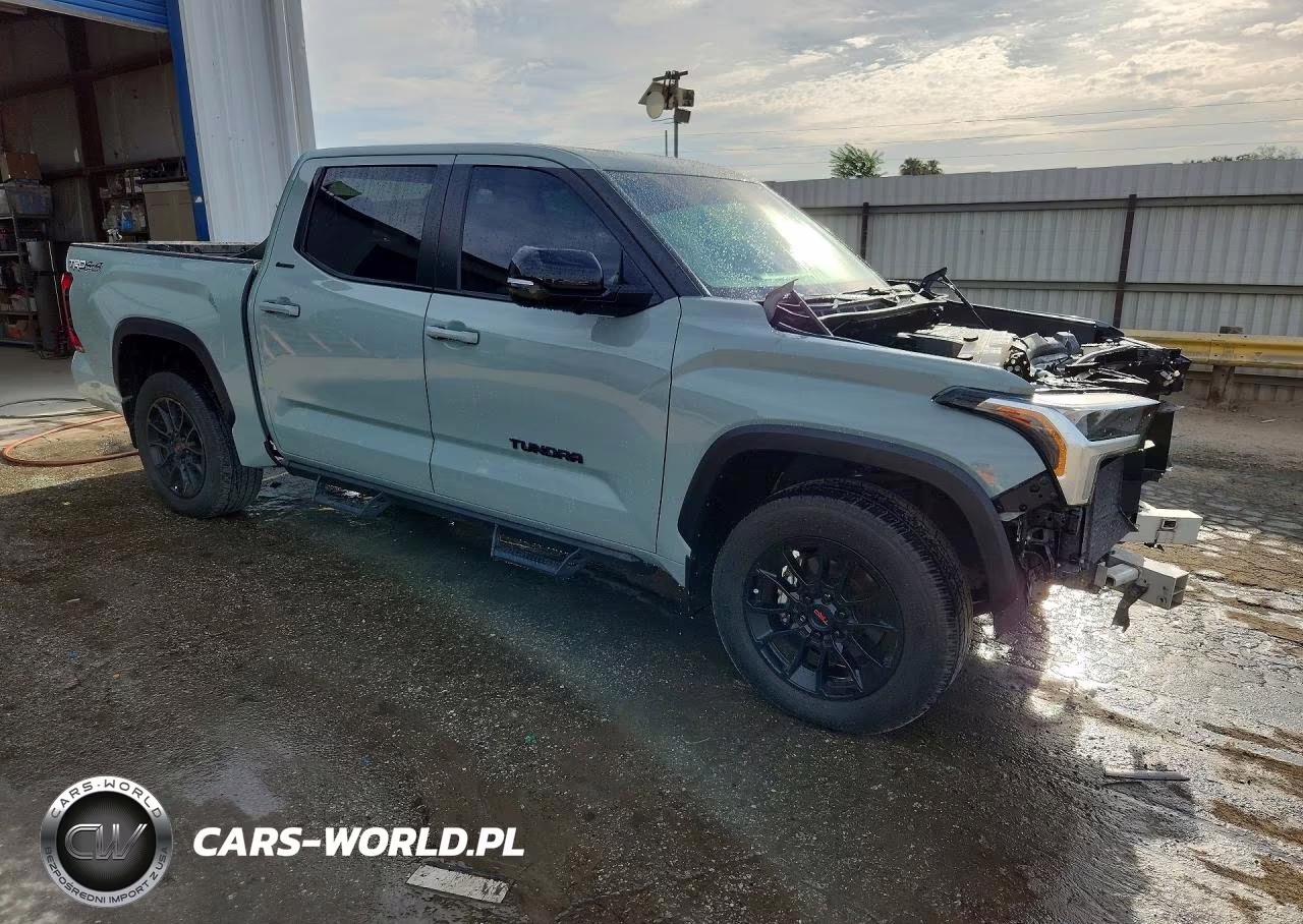 2025 Toyota Tundra Limited VIN:5TFWA5DB6SX247288 - 4