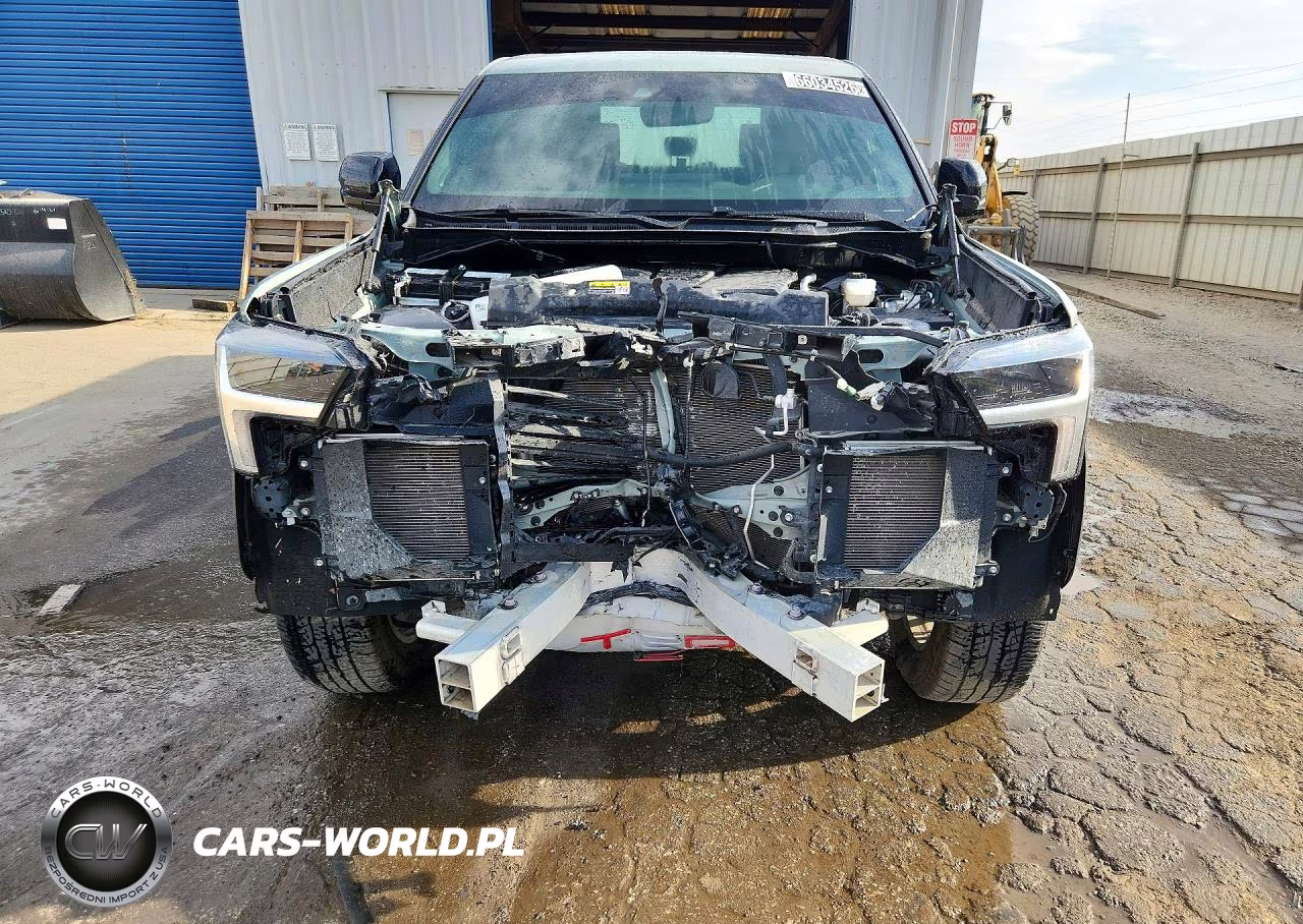 2025 Toyota Tundra Limited VIN:5TFWA5DB6SX247288 - 5