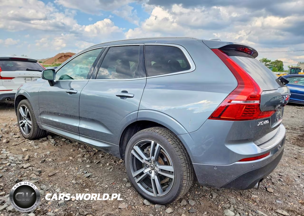 2018 Volvo Xc60 T6 Momentum VIN:YV4A22RK3J1045196 - 2