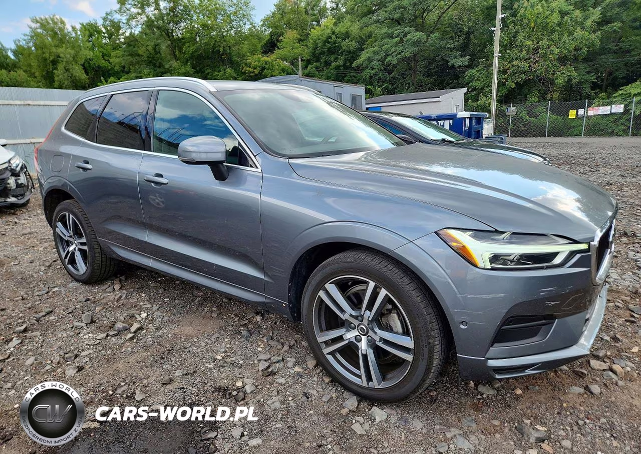 2018 Volvo Xc60 T6 Momentum VIN:YV4A22RK3J1045196 - 4