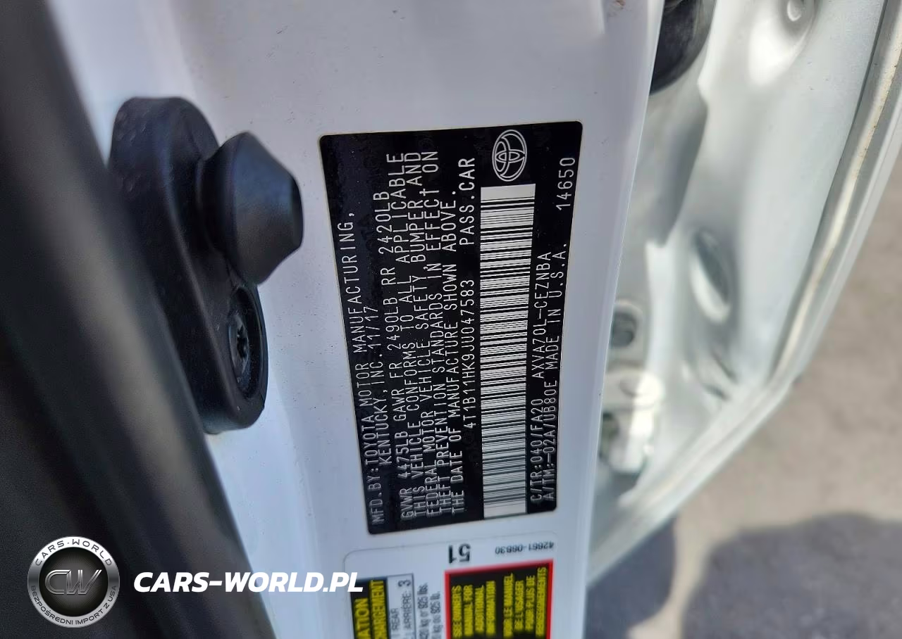 2018 Toyota Camry L VIN:4T1B11HK9JU047583 - 12