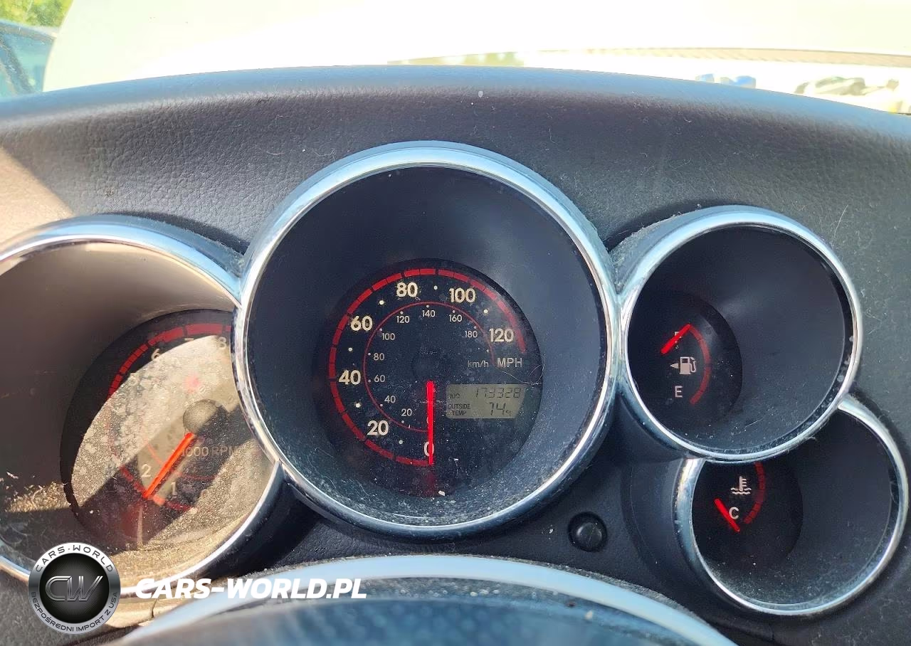 2006 Pontiac Vibe VIN:5Y2SM65816Z437718 - 9