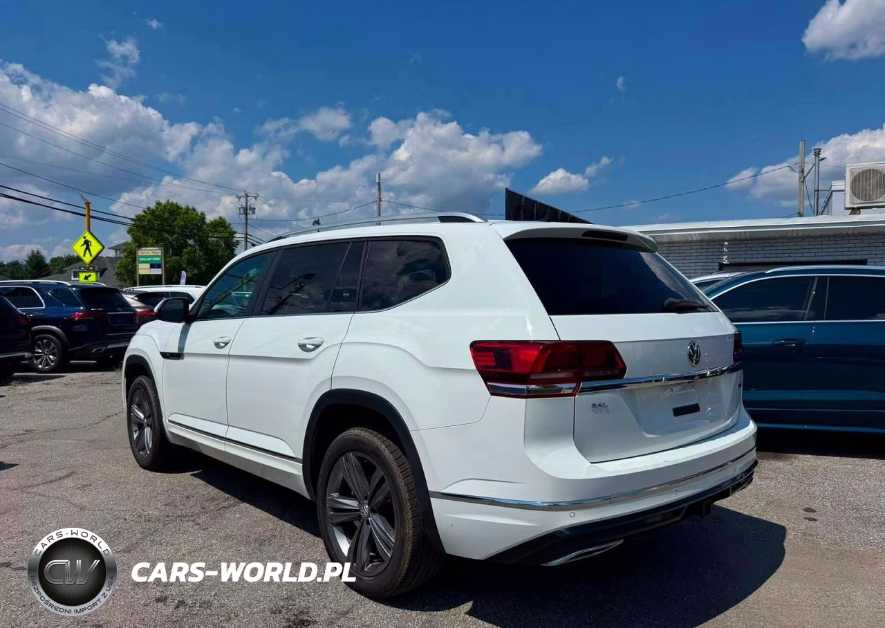 2019 Volkswagen Atlas Sel VIN:1V2RR2CA3KC579496 - 3