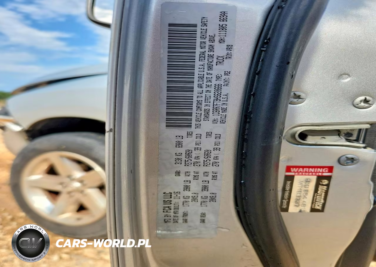 2017 Ram 1500 St VIN:1C6RR7FT9HS620666 - 13