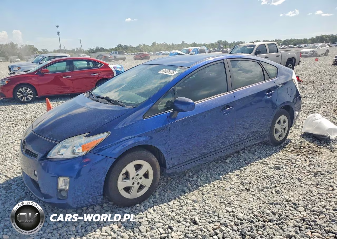2011 Toyota Prius Two – zdjęcie 1 z 12