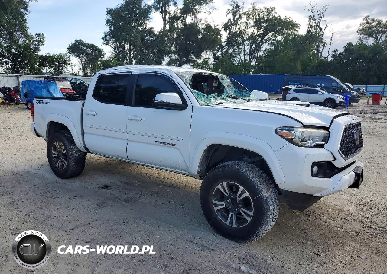 2018 Toyota Tacoma Trd Sport VIN:3TMAZ5CN7JM077381 - 4