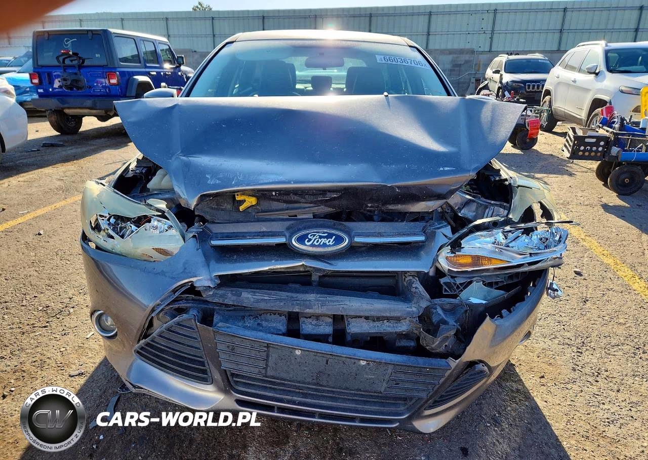 2013 Ford Focus Se VIN:1FADP3K20DL277030 - 5
