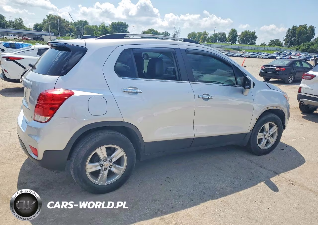 2018 Chevrolet Trax 1Lt VIN:KL7CJLSB7JB734678 - 3