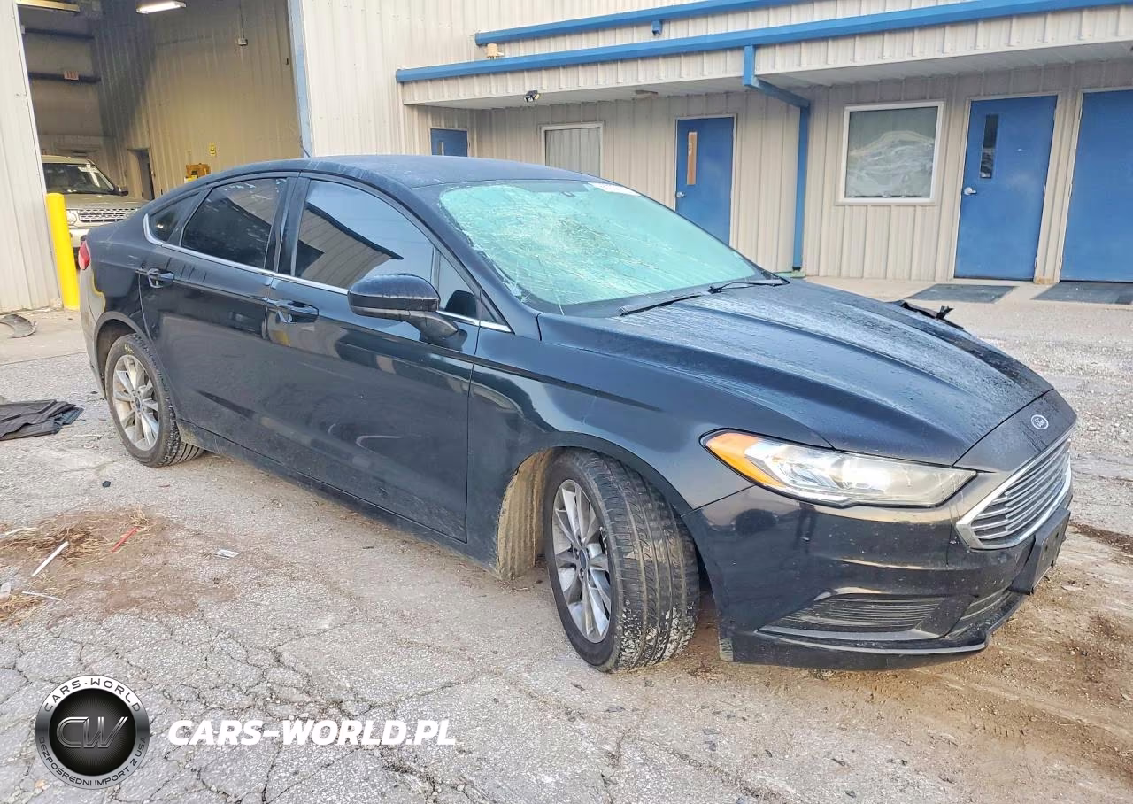 2017 Ford Fusion Se VIN:3FA6P0H76HR415185 - 4