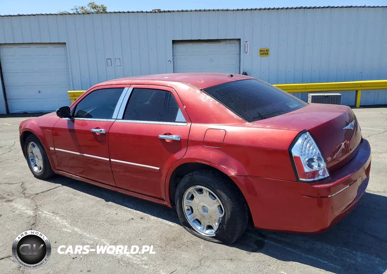 2007 Chrysler 300 Touring VIN:2C3KA53G27H698293 - 2