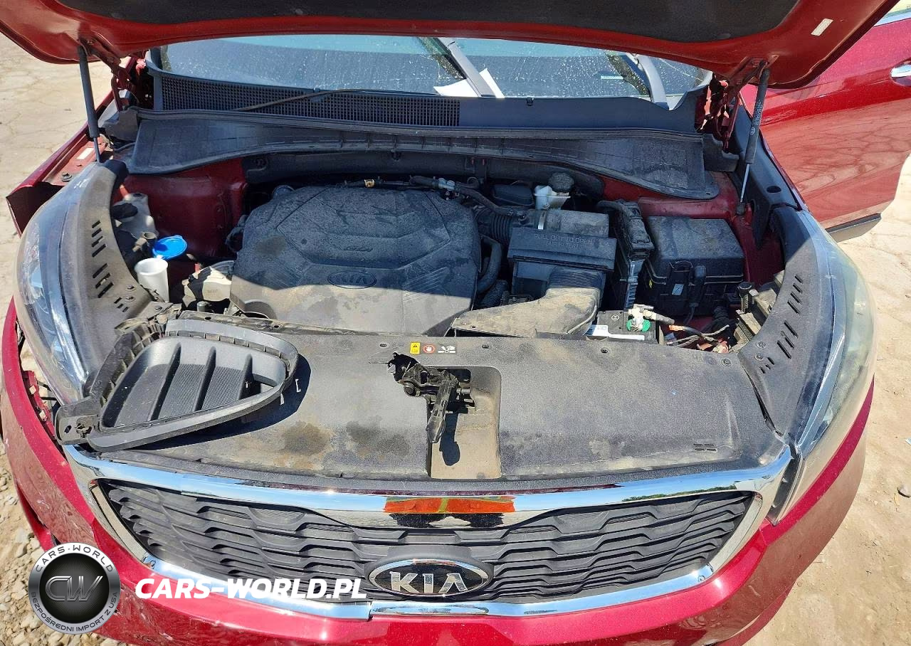 2020 Kia Sorento S VIN:5XYPG4A57LG693594 - 11