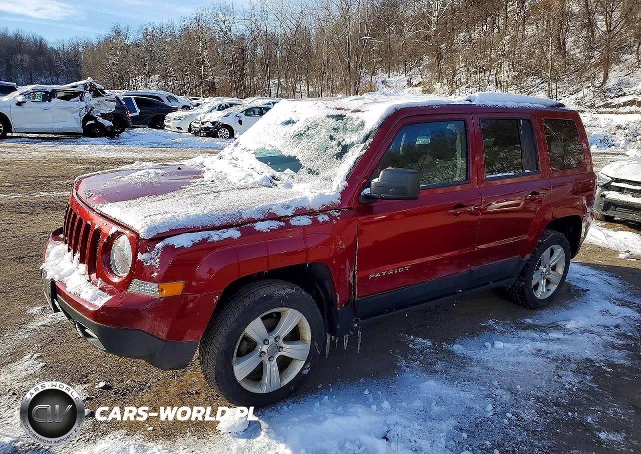 2015 Jeep Patriot Latitude VIN:1C4NJRFB5FD376694 - 1