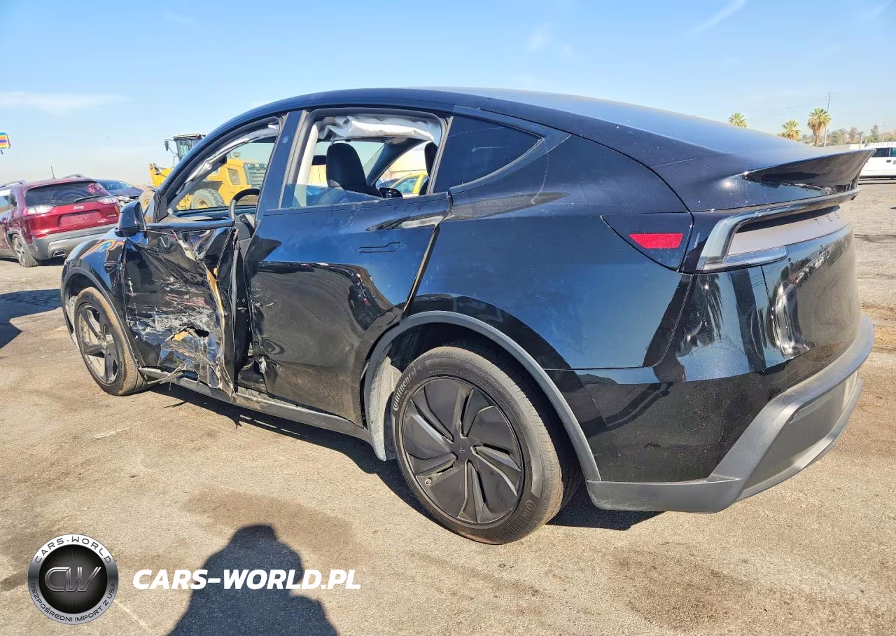 2026 Tesla Model Y VIN:7SAYGDED5TF516736 - 2