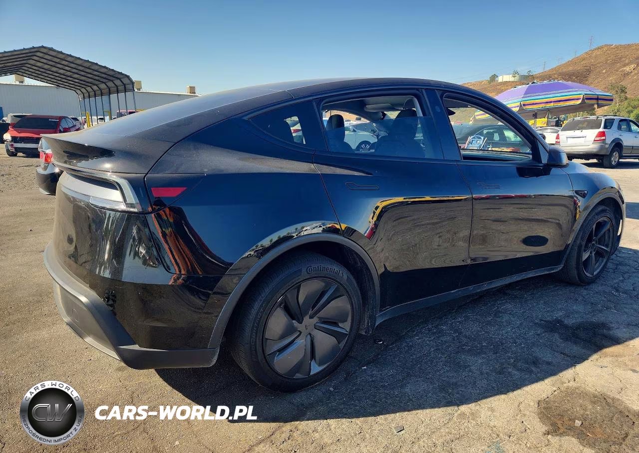 2026 Tesla Model Y VIN:7SAYGDED5TF516736 - 3