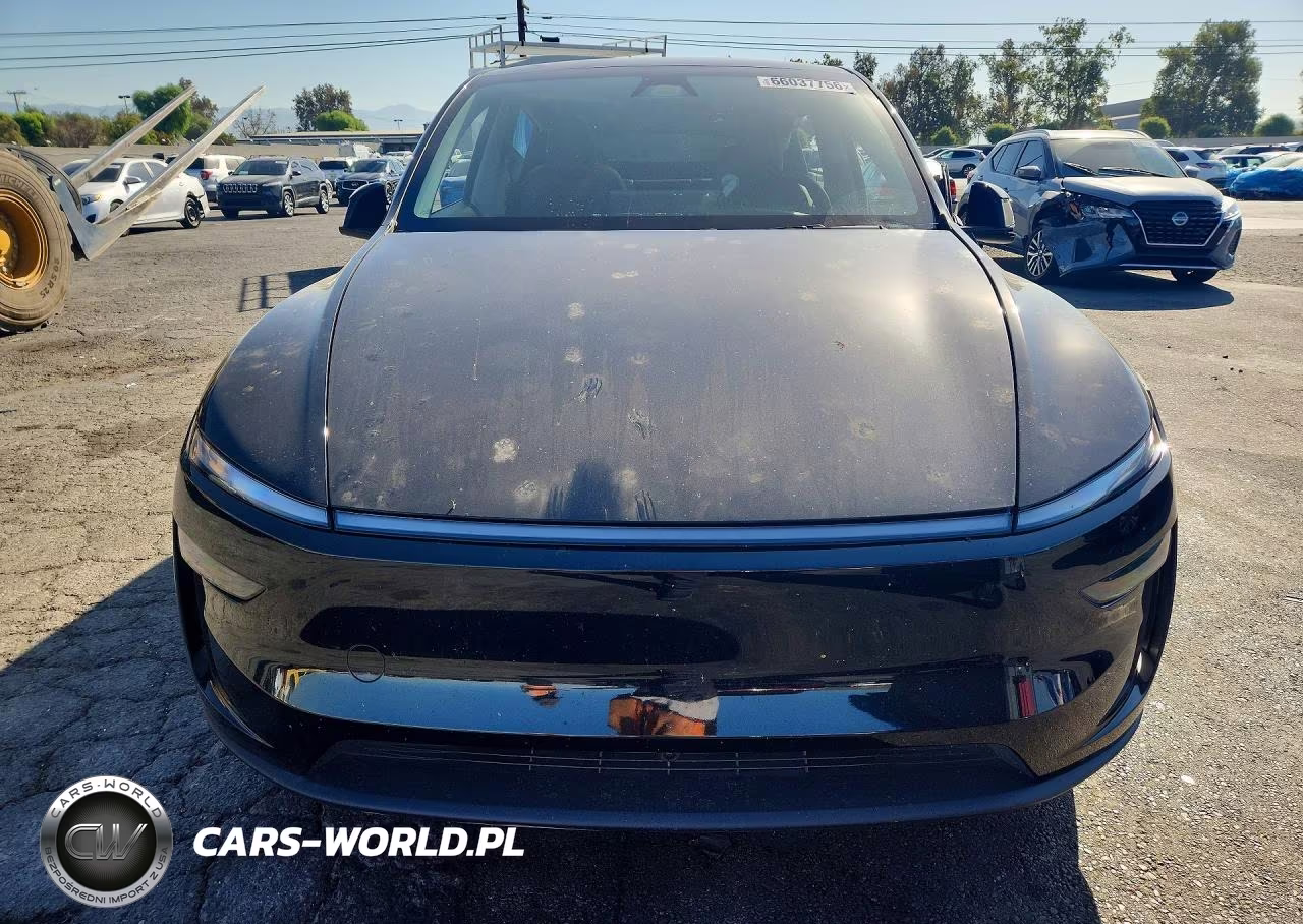 2026 Tesla Model Y VIN:7SAYGDED5TF516736 - 5