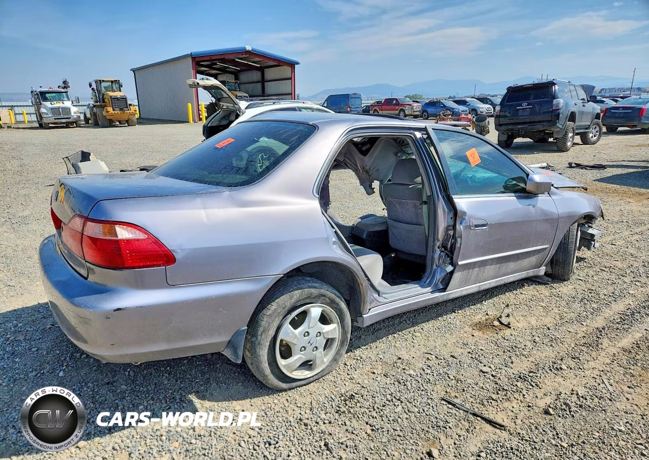2000 Honda Accord Ex VIN:JHMCG5552YC032709 - 3