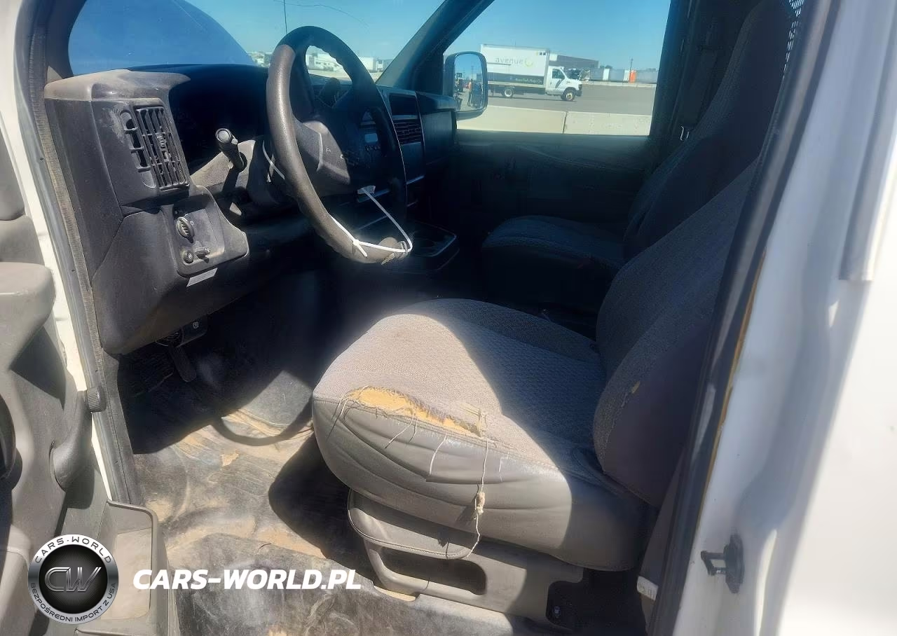 2003 Chevrolet Express G2500 VIN:1GCFH25T331139460 - 7