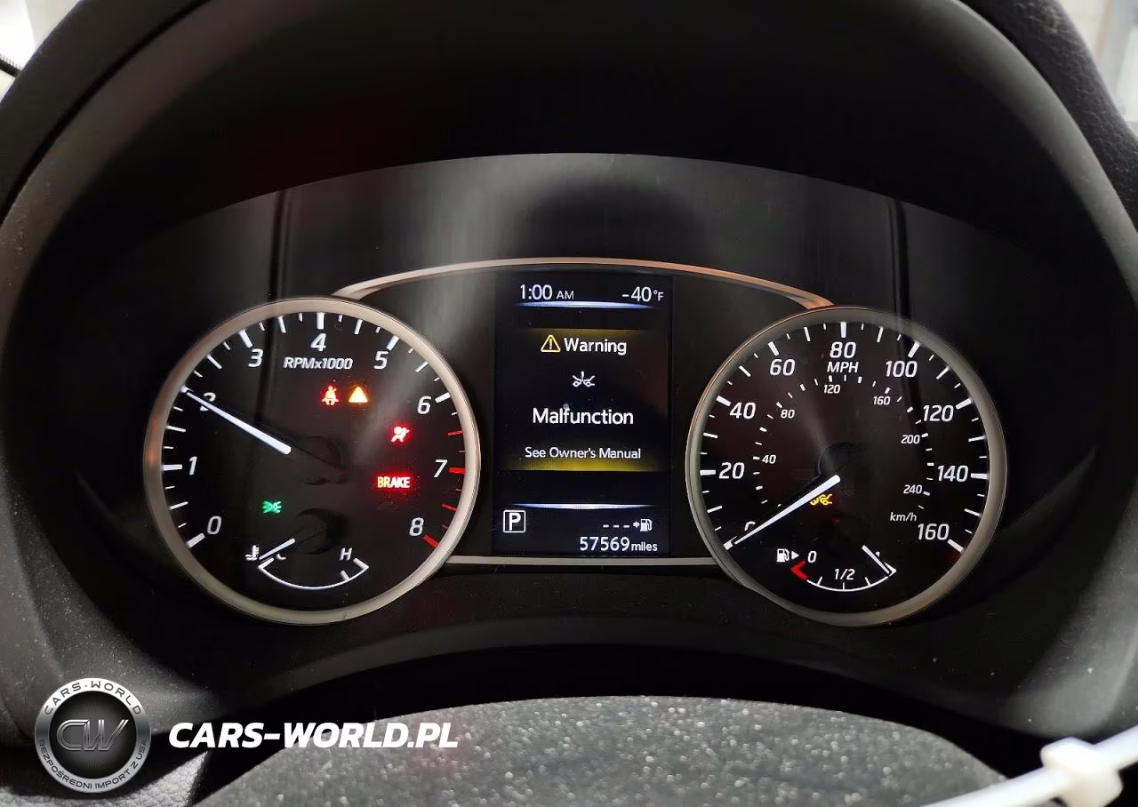 2018 Nissan Sentra Sv VIN:3N1AB7AP1JY236167 - 9