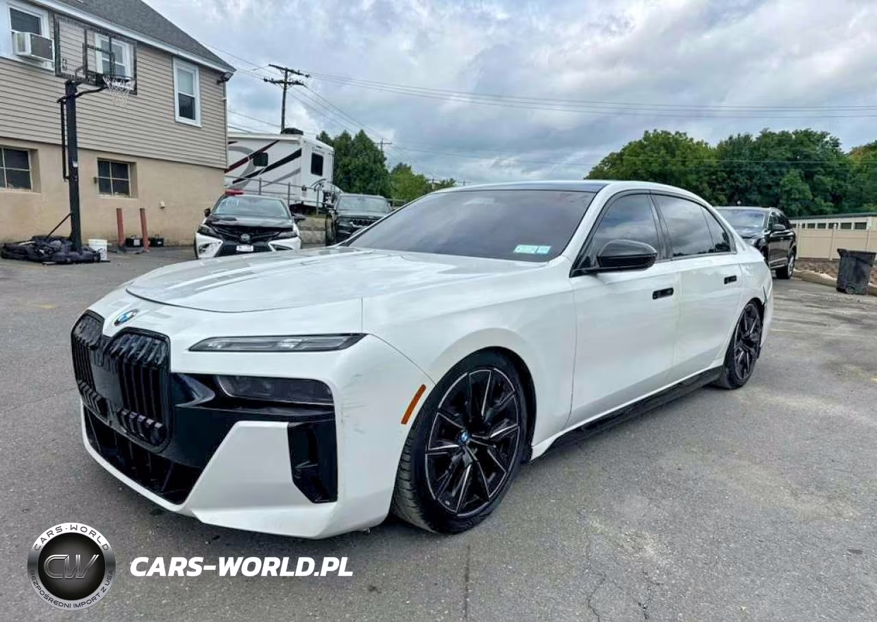 2024 BMW 760 Xi