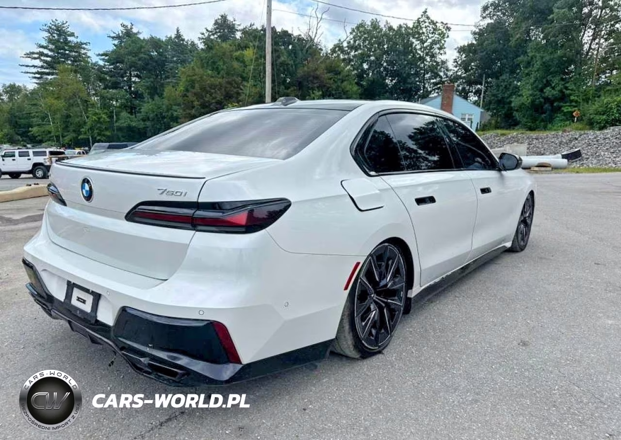 2024 BMW 760 Xi VIN:WBA33EJ0XRCP25744 - 3