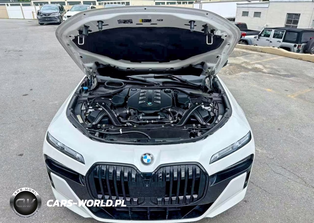 2024 BMW 760 Xi VIN:WBA33EJ0XRCP25744 - 5