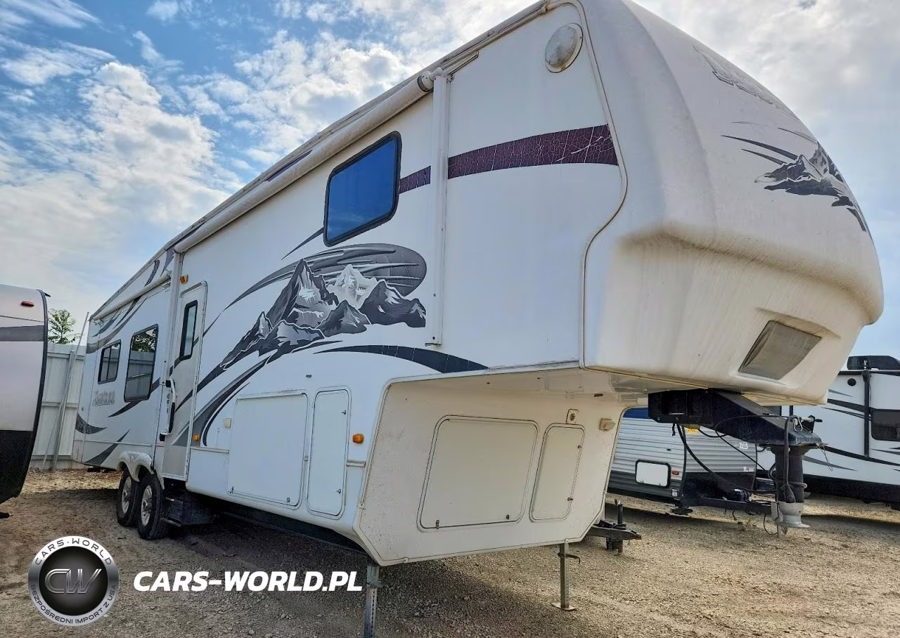 2009 Keystone Montana Camper VIN:4YDF3662394701762 - 1