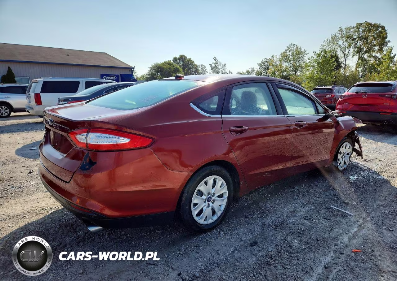 2014 Ford Fusion S VIN:3FA6P0G79ER192265 - 3