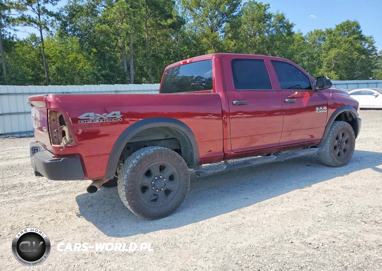 RAM 2500 ST VIN:3C6UR5CL1JG380383 - 3