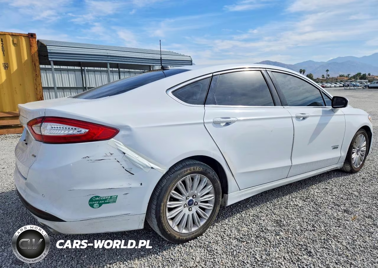 2016 Ford Fusion Se VIN:3FA6P0PU7GR320754 - 3
