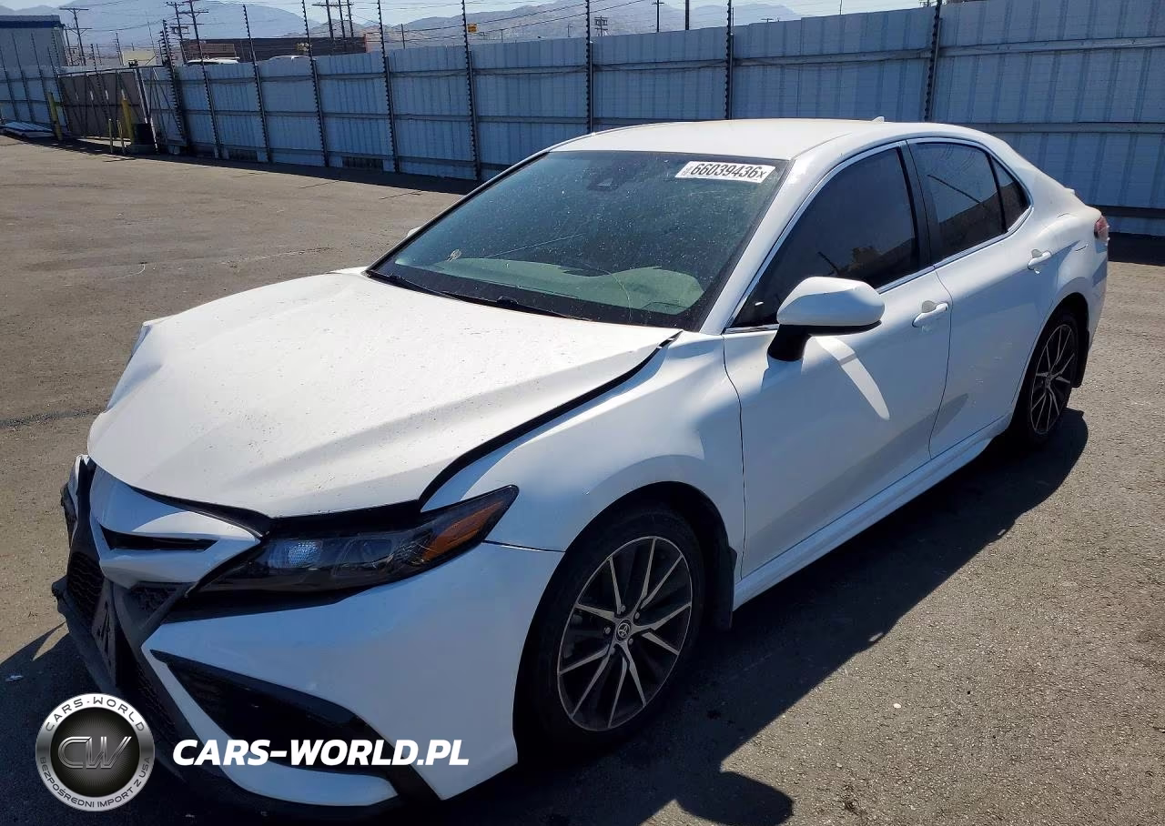 2021 Toyota Camry Se