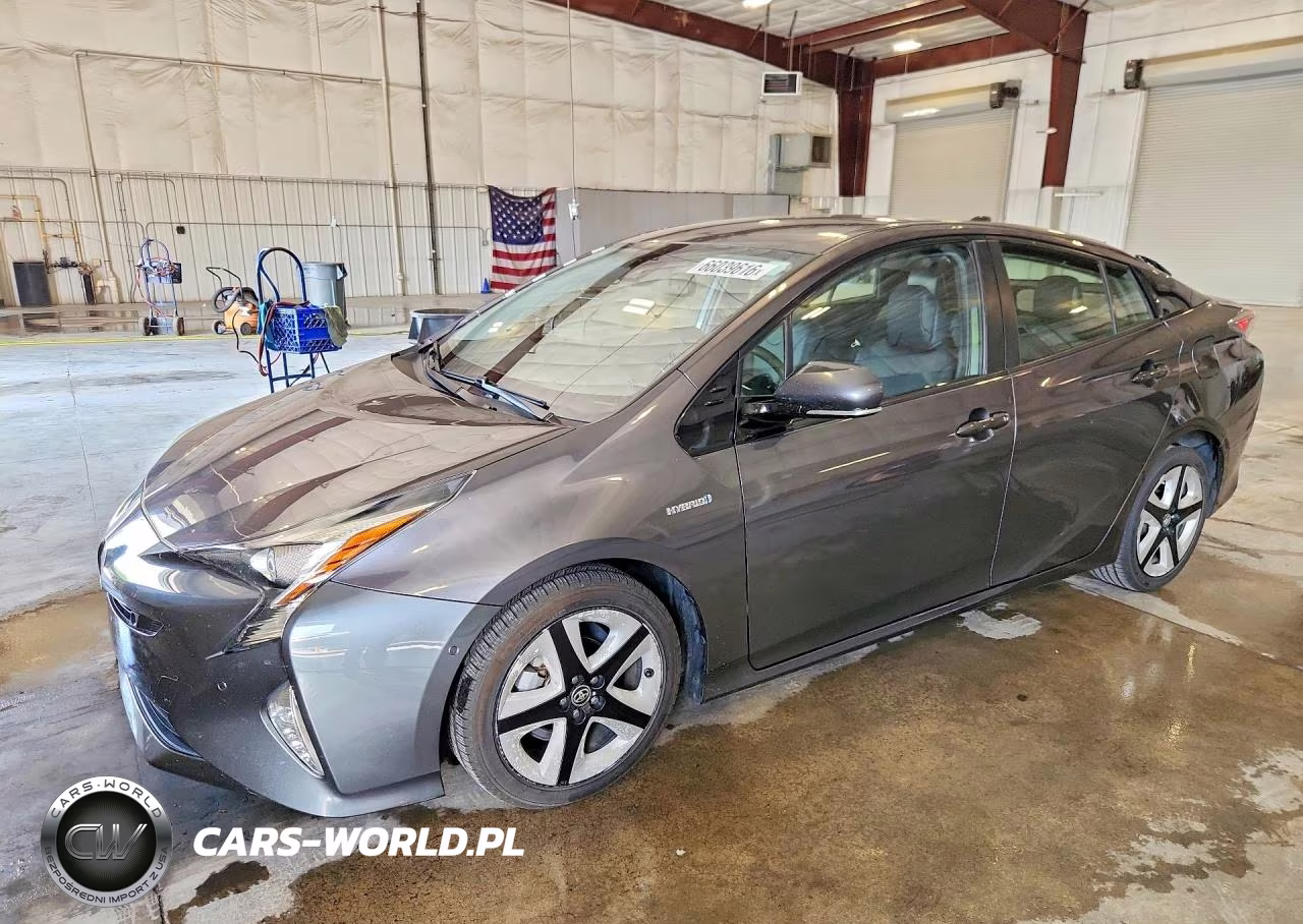 2017 Toyota Prius Four Touring